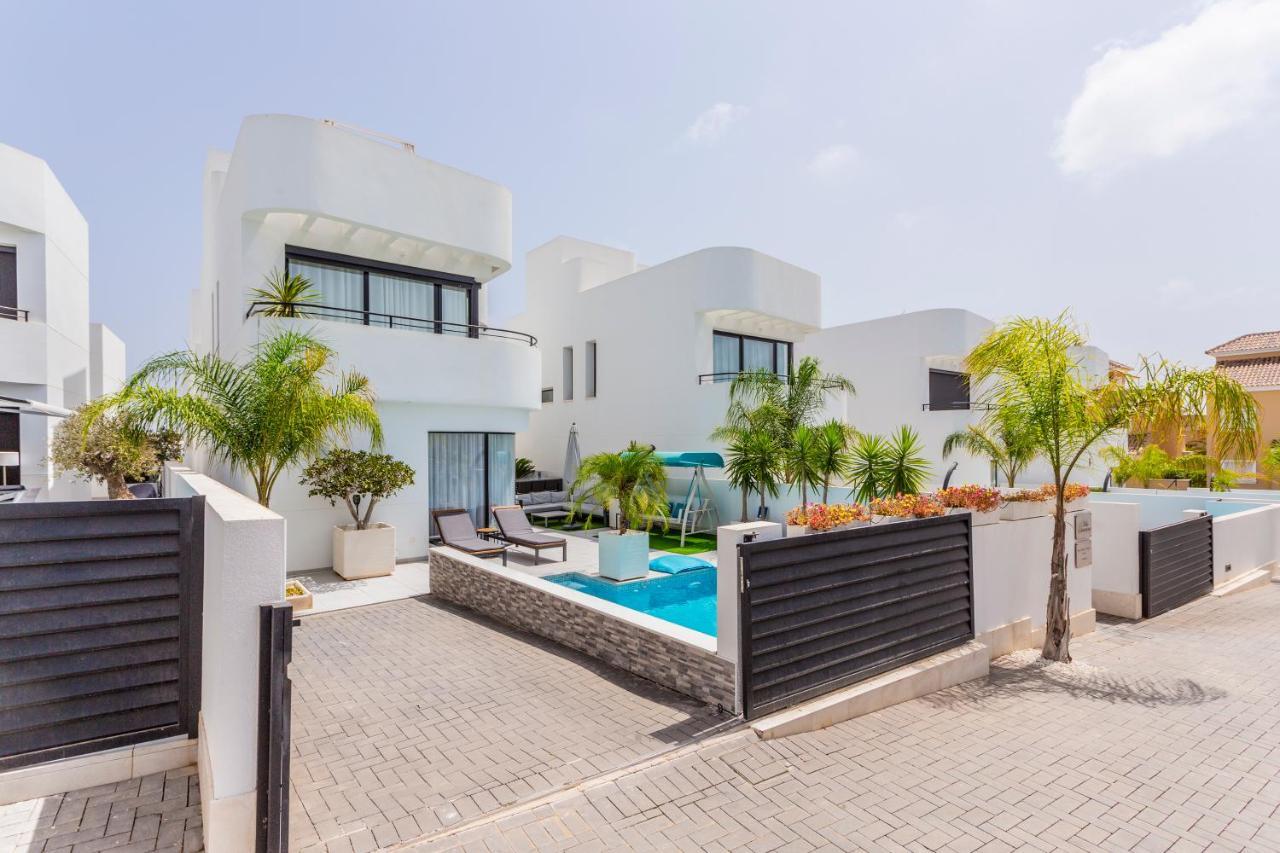 Stylish Villa 2018,Pool,3B.R.Wifi,Netflix San Fulgencio Экстерьер фото